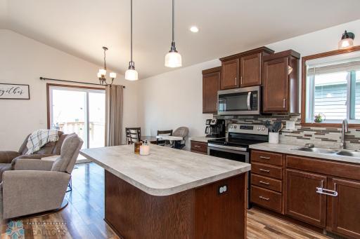 2132 ADMIRAL Drive W, West Fargo, ND 58078