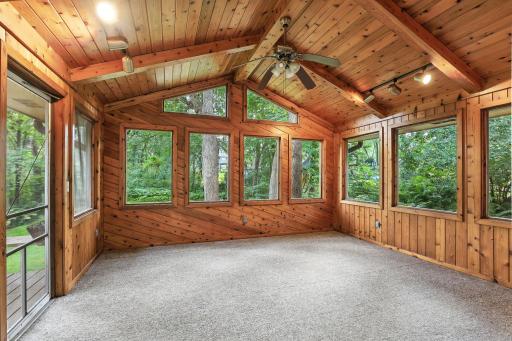 Spend quiet nights here or sunny mornings with coffee! Serenity in one photo.