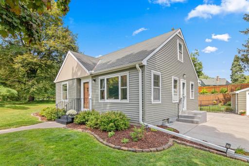 503 Glenwood Avenue, Saint Paul, MN 55113