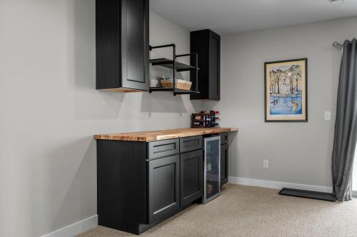 44-web-or-mls-5601 Upper 179th St W-114.jpg
