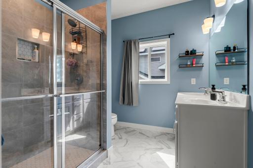 29-web-or-mls-5601 Upper 179th St W-73.jpg