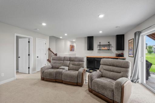 35-web-or-mls-5601 Upper 179th St W-95.jpg