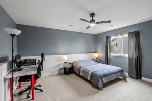 40-web-or-mls-5601 Upper 179th St W-124.jpg