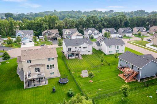 60-web-or-mls-5601 Upper 179th St W-204.jpg