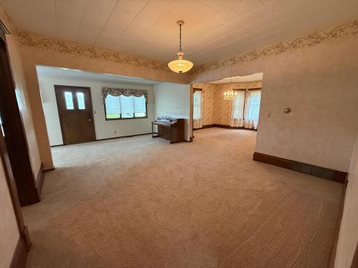 38498 Ironwood Avenue, Redwood Falls, MN 56283