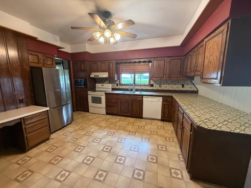 38498 Ironwood Avenue, Redwood Falls, MN 56283