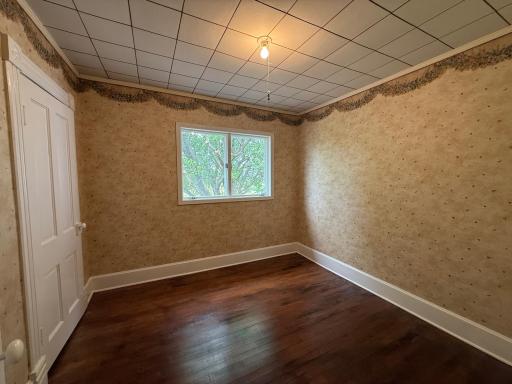 38498 Ironwood Avenue, Redwood Falls, MN 56283