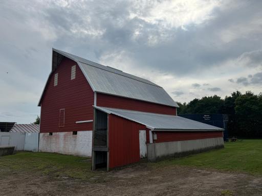 38498 Ironwood Avenue, Redwood Falls, MN 56283