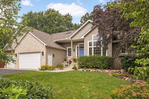 14908 Judicial Road, Burnsville, MN 55306