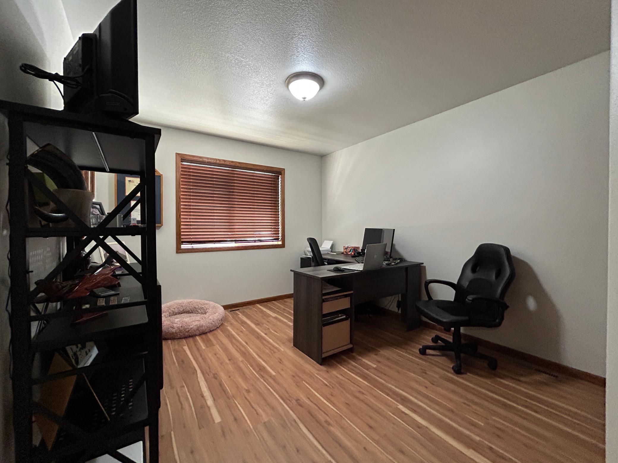 Bedroom 2.JPG