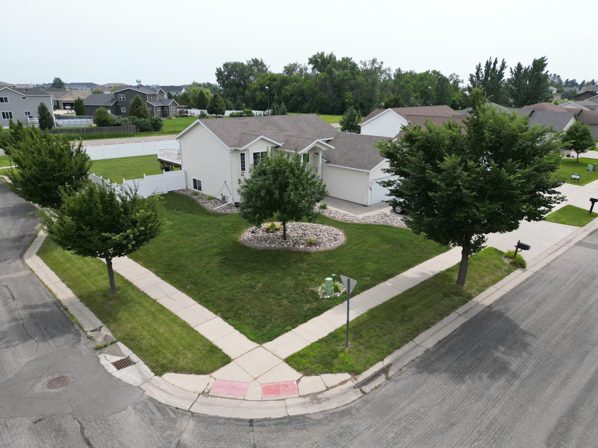 Large Corner Lot.JPG