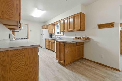 2131 Graydon Avenue, Brainerd, MN 56401