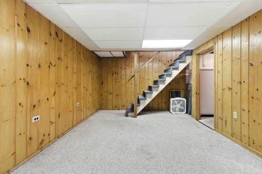 2131 Graydon Avenue, Brainerd, MN 56401