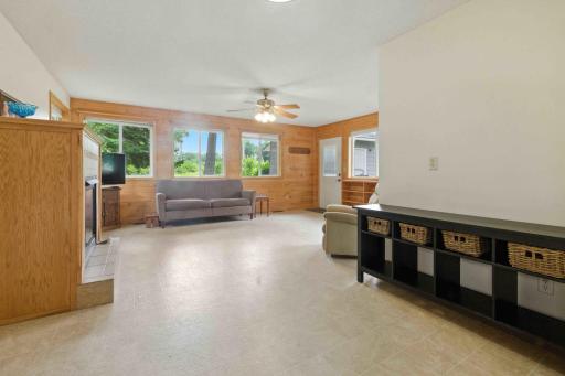 2131 Graydon Avenue, Brainerd, MN 56401