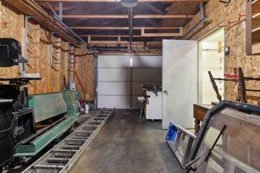 2131 Graydon Avenue, Brainerd, MN 56401