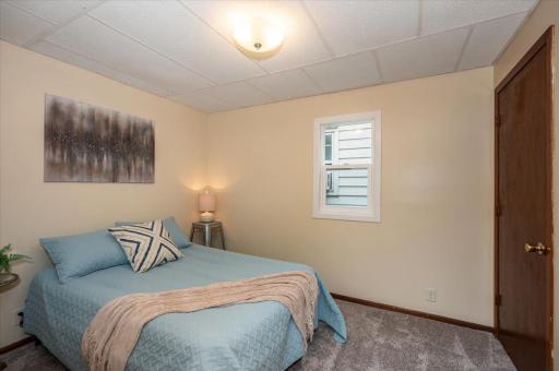 706 Broadway St, Superior, WI 54880