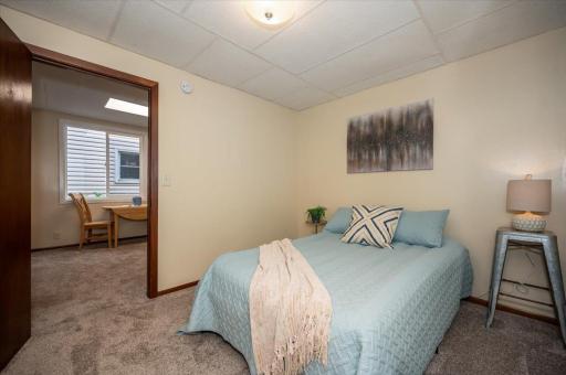 706 Broadway St, Superior, WI 54880