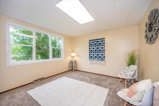 706 Broadway St, Superior, WI 54880