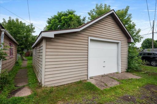 706 Broadway St, Superior, WI 54880