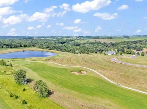 100 Savannah Heights Boulevard, Lynd, MN 56157