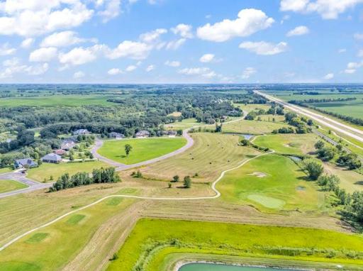 100 Savannah Heights Boulevard, Lynd, MN 56157