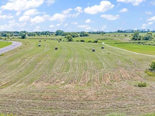 100 Savannah Heights Boulevard, Lynd, MN 56157