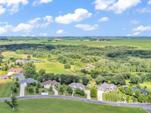 100 Savannah Heights Boulevard, Lynd, MN 56157