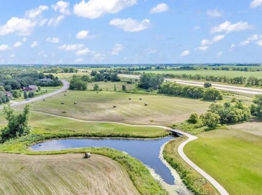 100 Savannah Heights Boulevard, Lynd, MN 56157