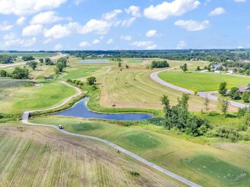 100 Savannah Heights Boulevard, Lynd, MN 56157