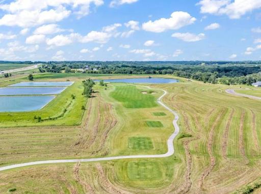 100 Savannah Heights Boulevard, Lynd, MN 56157