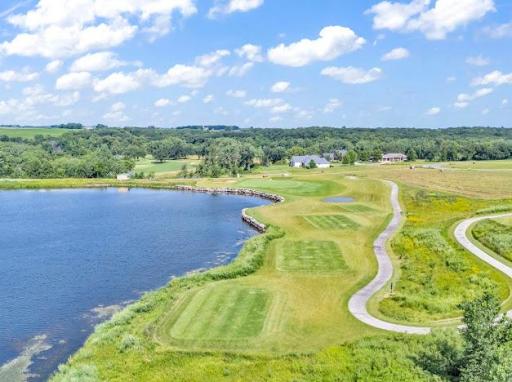 100 Savannah Heights Boulevard, Lynd, MN 56157