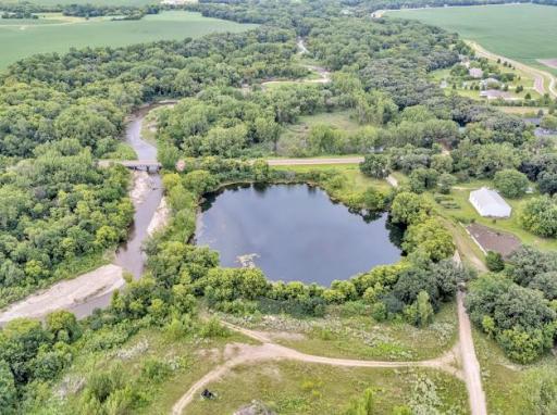 100 Savannah Heights Boulevard, Lynd, MN 56157