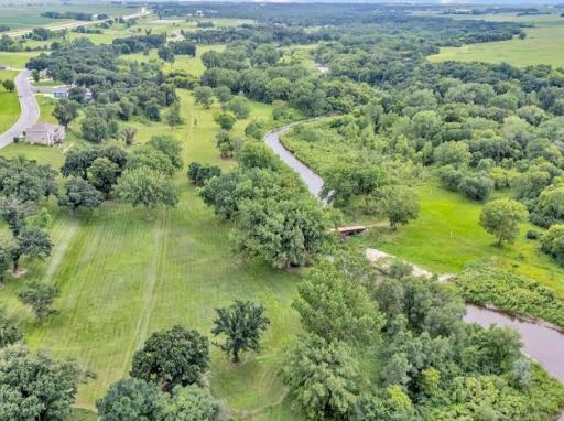 100 Savannah Heights Boulevard, Lynd, MN 56157