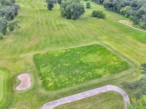 100 Savannah Heights Boulevard, Lynd, MN 56157