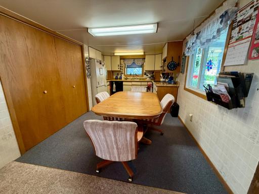 55 5th Avenue NW, Elgin, MN 55932