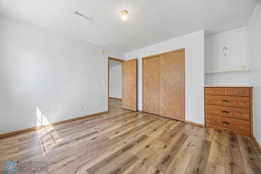 5120 8th Avenue S, Fargo, ND 58103