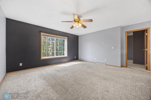 5120 8th Avenue S, Fargo, ND 58103