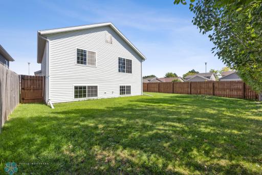 5120 8th Avenue S, Fargo, ND 58103