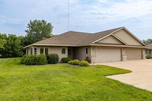 2343 Pinewood Road SE, Rochester, MN 55904