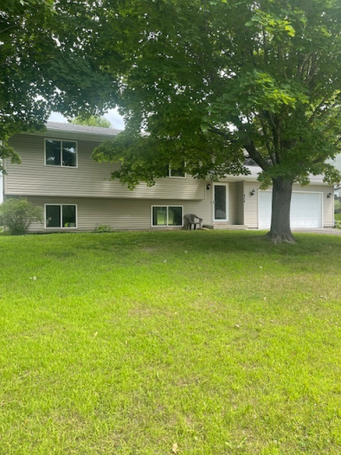 436 3rd Street NW, Saint Michael, MN 55376