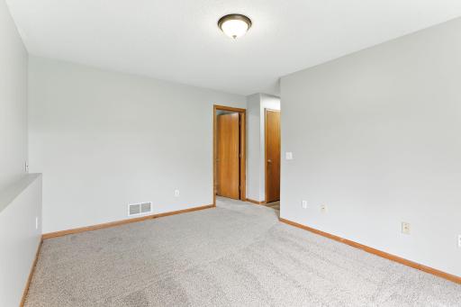 646 Driftwood Circle, Big Lake, MN 55309