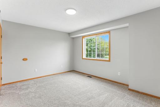 646 Driftwood Circle, Big Lake, MN 55309