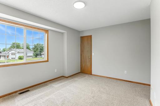 646 Driftwood Circle, Big Lake, MN 55309