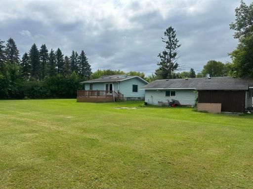 301 Pleasant Avenue NW, Warroad, MN 56763