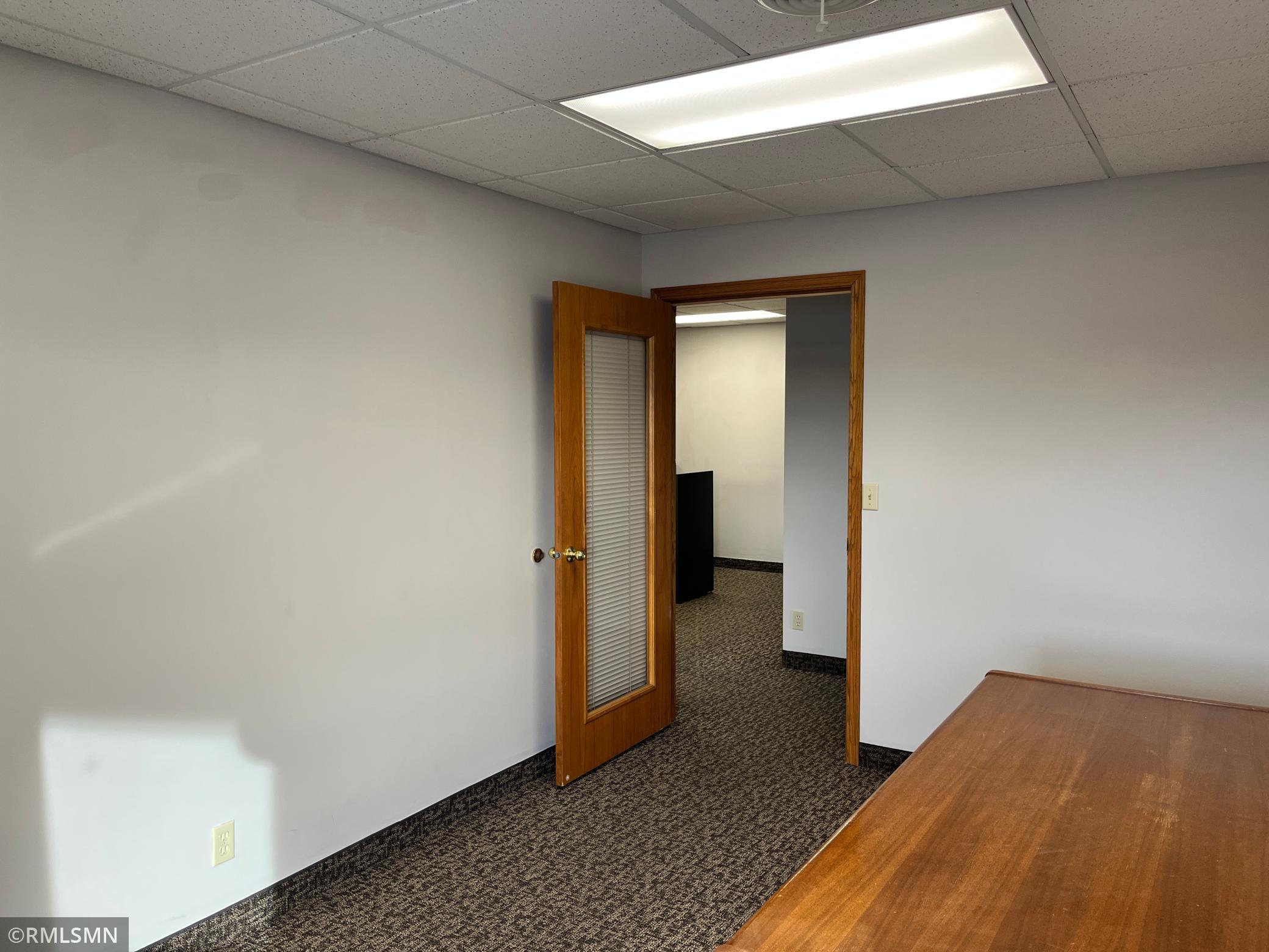 Suite 207