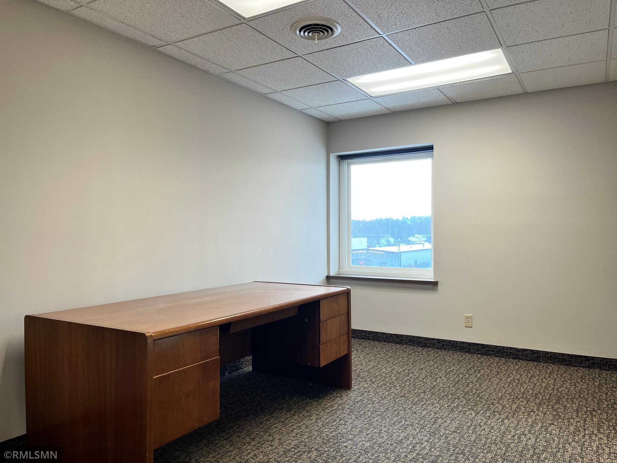 Suite 207