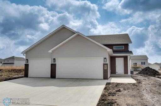 6093 Martin Lane W, West Fargo, ND 58078