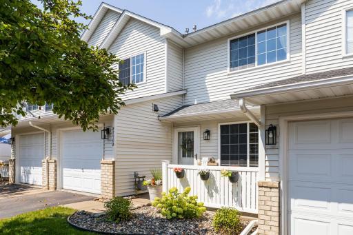 8590 Quarry Ridge Lane, B, Saint Paul, MN 55125
