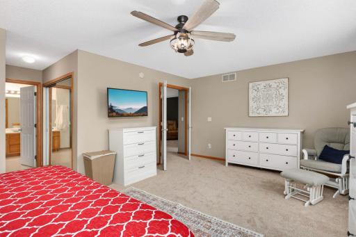 5220 Hummingbird Lane, 176, Farmington, MN 55024