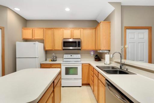 5220 Hummingbird Lane, 176, Farmington, MN 55024